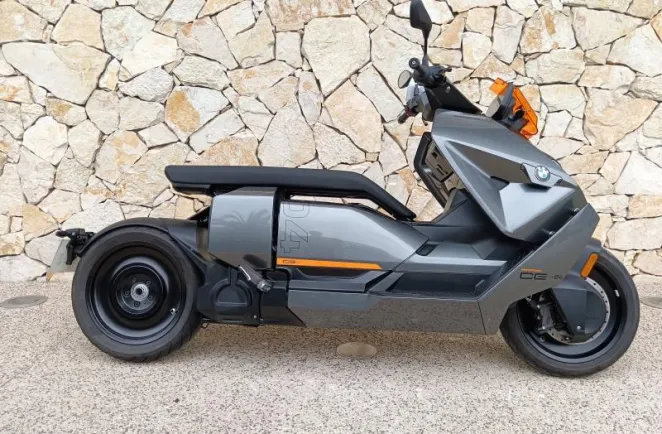 BMW CE04 11kW 125 cm3 ( CE 04 )