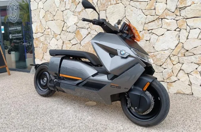 BMW CE04 11kW 125 cm3 ( CE 04 )