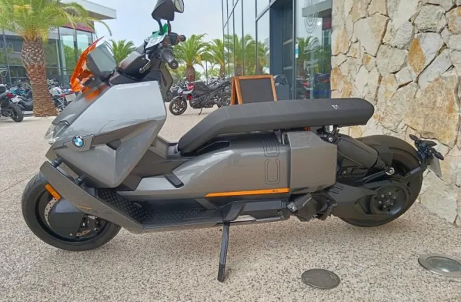 BMW CE04 11kW 125 cm3 ( CE 04 )