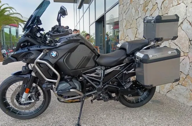 BMW 1250 GS Adventure full options