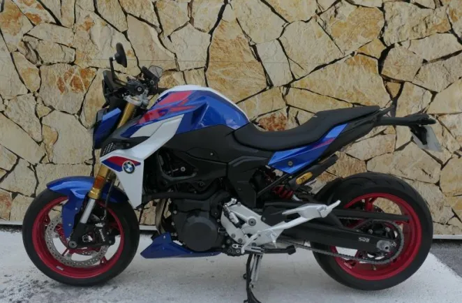 BMW 900 R A2 Style Sport Finition Pro
