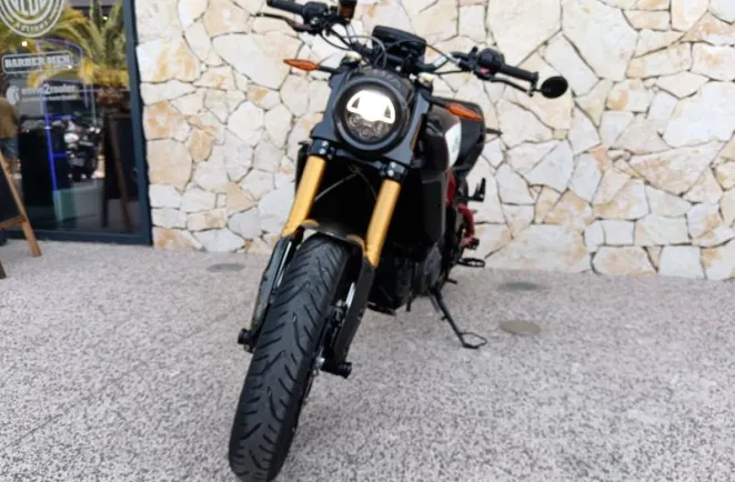 INDIAN 1200 Carbon 2020 Akrapovic