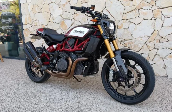 INDIAN 1200 Carbon 2020 Akrapovic