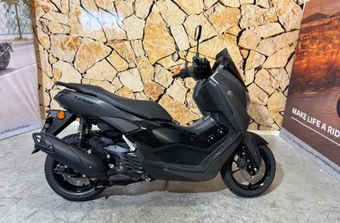 YAMAHA NMAX 125