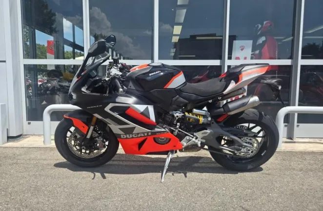 DUCATI V2 AUDI F1 Edition R26