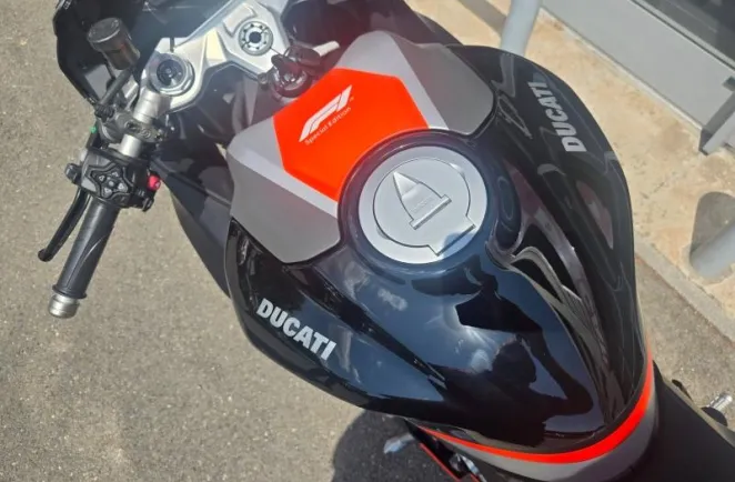 DUCATI V2 AUDI F1 Edition R26
