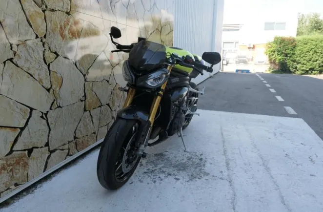 TRIUMPH 1200 RX Limited Edition + Options Carbone