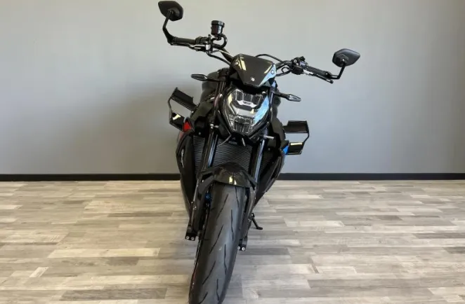 BMW M 1000 R
