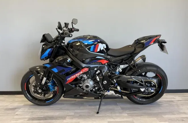 BMW M 1000 R