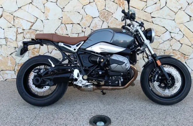 BMW 1200 NineT Pure A2