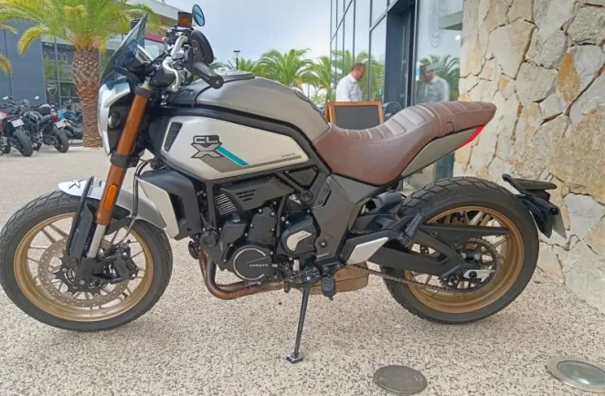 CF MOTO CLX 700