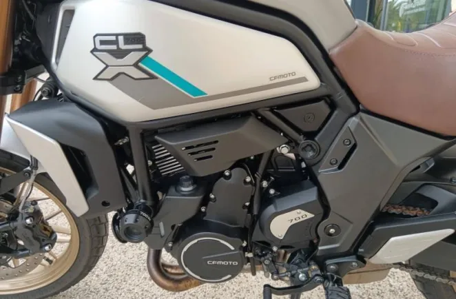 CF MOTO CLX 700