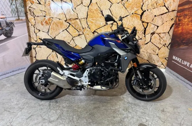 BMW F 900 R