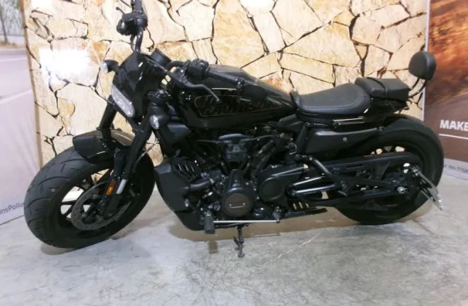 HARLEY-DAVIDSON Sportster S 1250 Noir