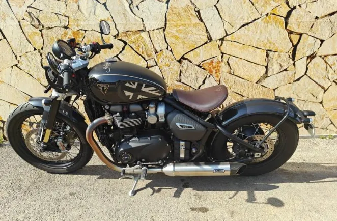 TRIUMPH Bobber 1200 TFC n°146/750