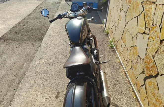 TRIUMPH Bobber 1200 TFC n°146/750