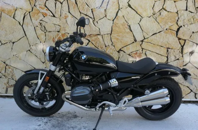 BMW 12 + Contrat Entretien 3 ans + Extension de Garantie R12