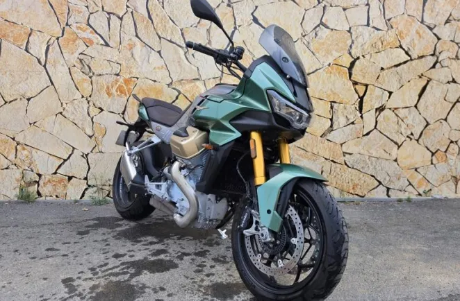 MOTO-GUZZI S 1000