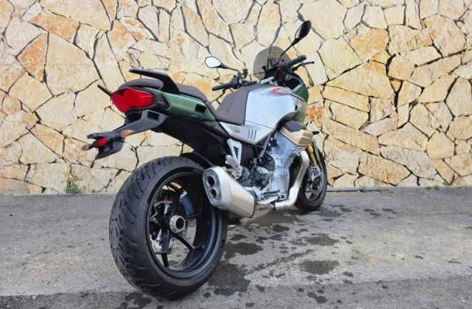 MOTO-GUZZI S 1000