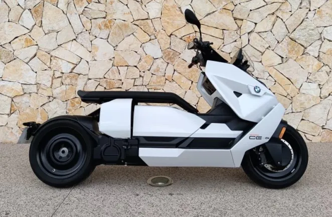 BMW 04 0C51