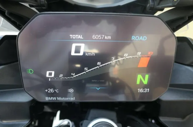 BMW 900 XR 105 ch Triple Black Finition Pro + Options