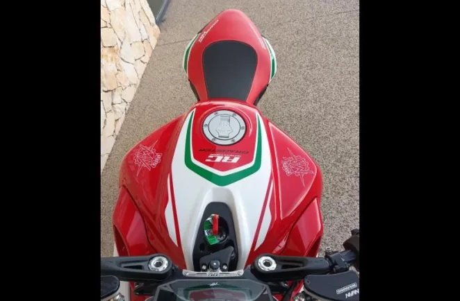 MV-AGUSTA MV-AGUSTA Dragster 800 RR