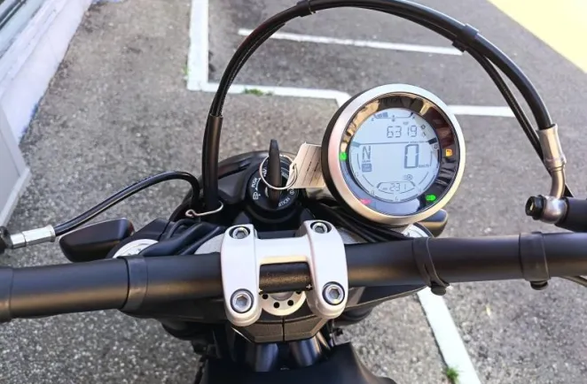 DUCATI Scrambler 800 Urban Motard ABS