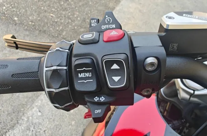 BMW R 1300 R