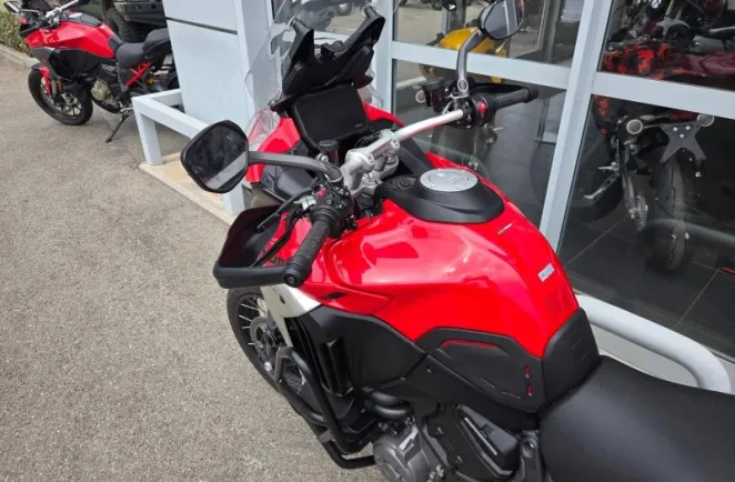 DUCATI V4 Rally Full