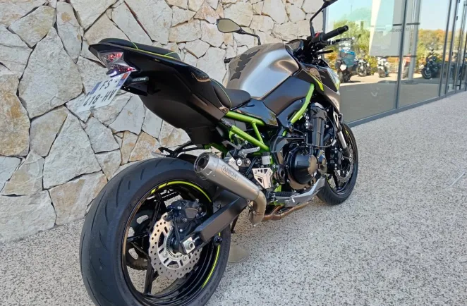 KAWASAKI 900 2020 A2 35kw