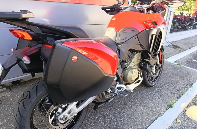 DUCATI Multistrada V4 Rally  Radar 1ère main 1500km !