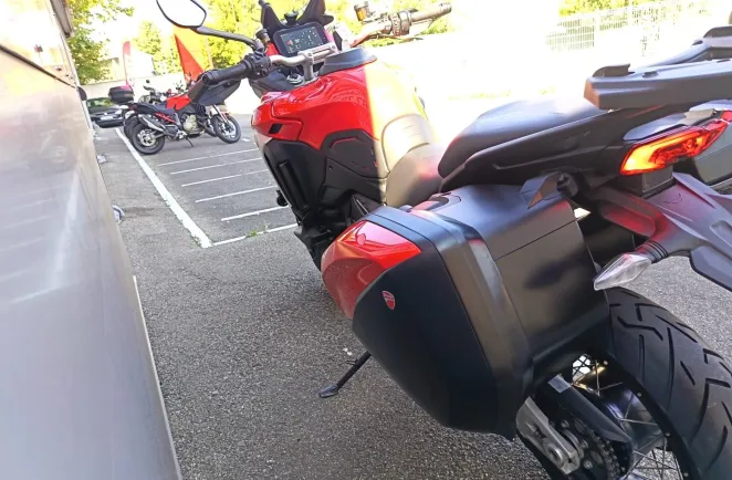 DUCATI Multistrada V4 Rally  Radar 1ère main 1500km !