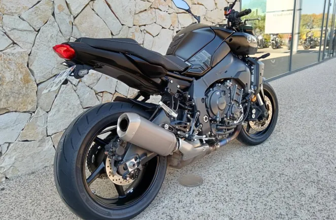 YAMAHA MT-10 1000 2024