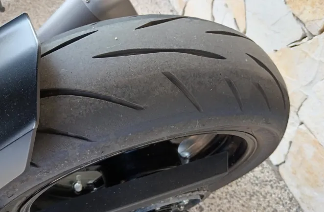 YAMAHA MT-10 1000 2024