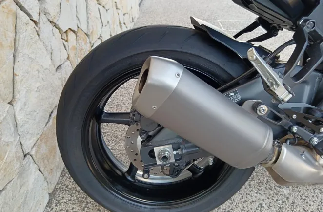 YAMAHA MT-10 1000 2024
