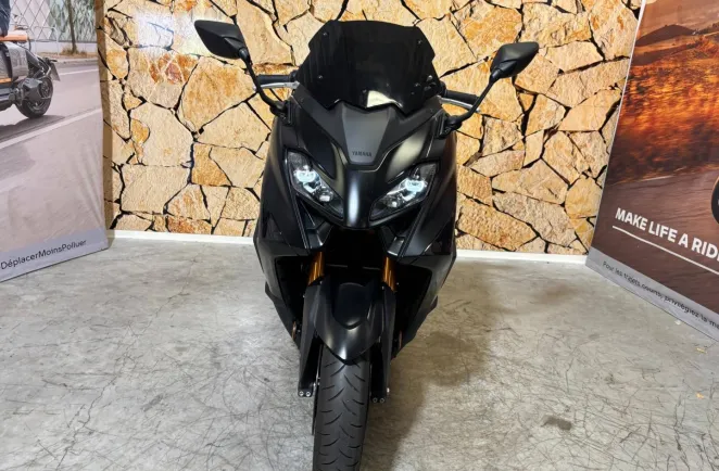 YAMAHA XP TMAX 562 Tech MAX