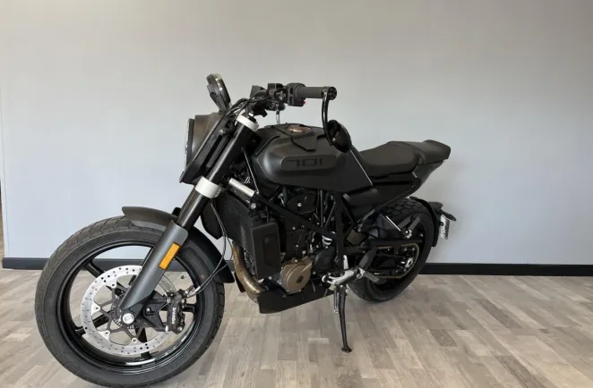 HUSQVARNA 
