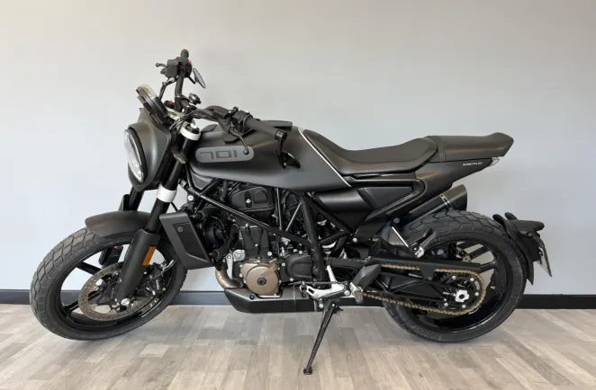 HUSQVARNA 