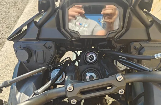 KAWASAKI 650 A2