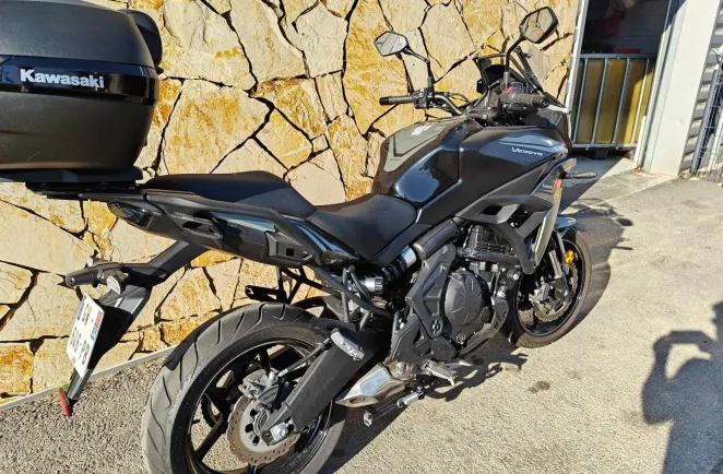 KAWASAKI 650 A2