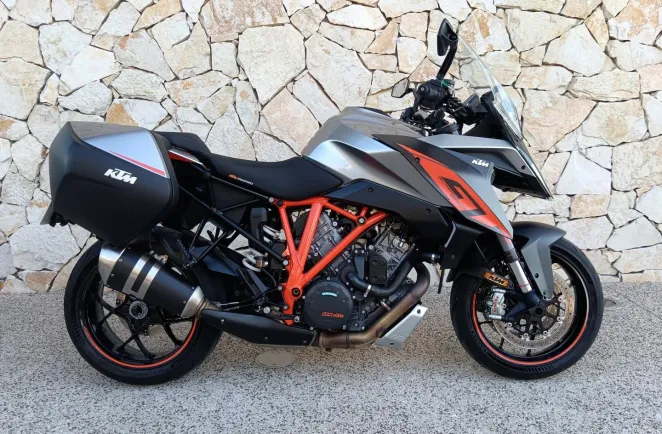 KTM 1290 GT  Full+Tech Pack 2017
