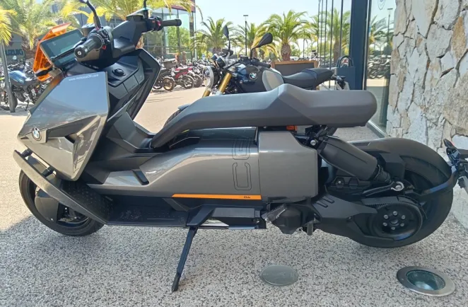 BMW CE04 15KW 20CV A2