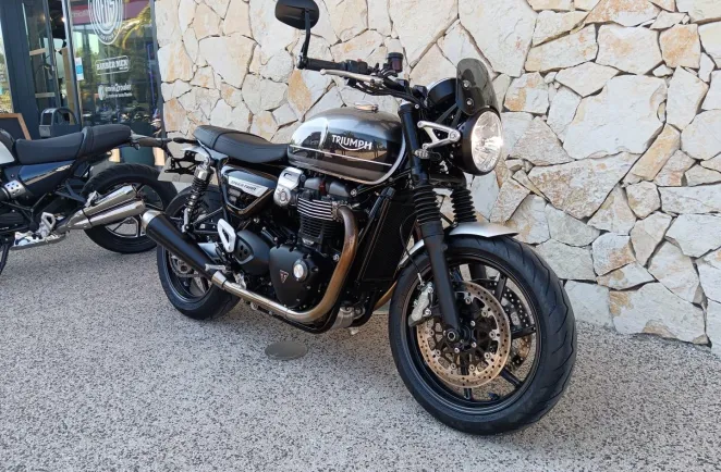 TRIUMPH 1200 Euro 4