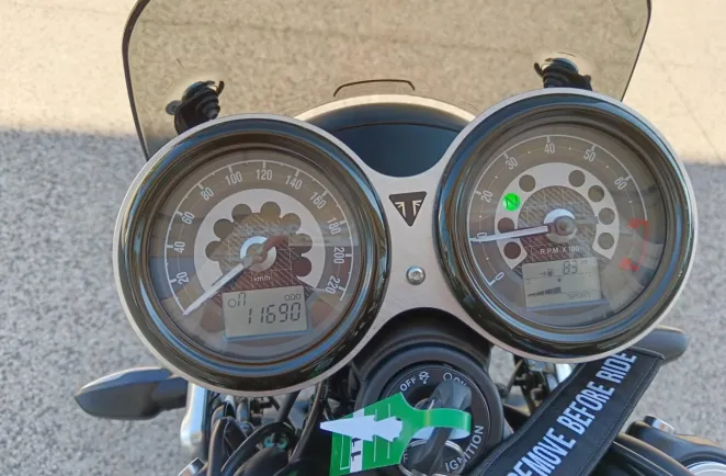 TRIUMPH 1200 Euro 4