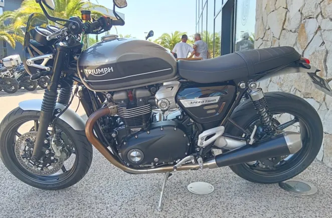 TRIUMPH 1200 Euro 4