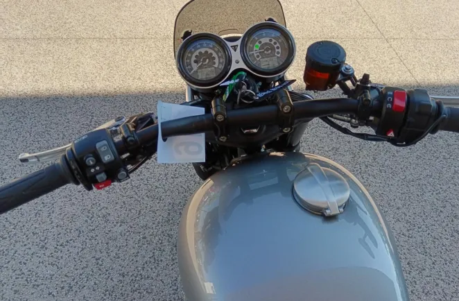TRIUMPH 1200 Euro 4