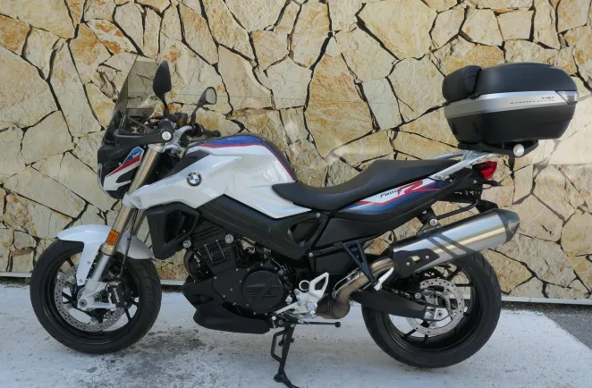 BMW 800 R + Options
