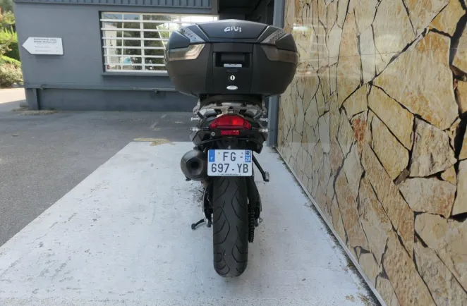 BMW 800 R + Options