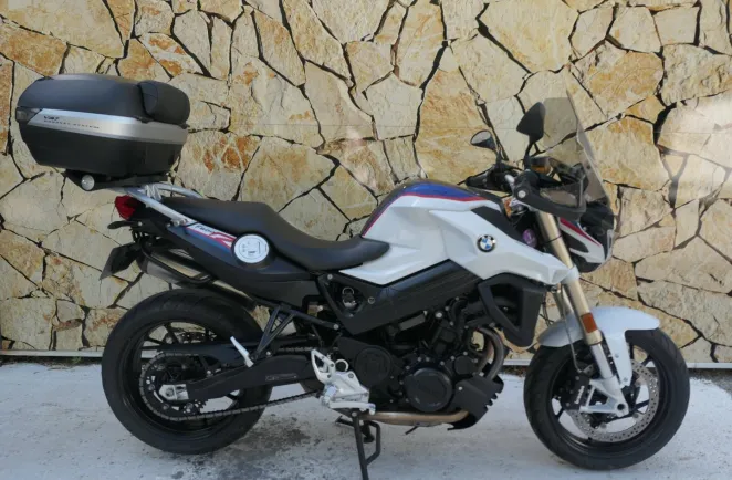 BMW 800 R + Options