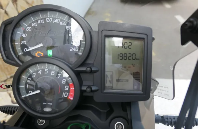BMW 800 R + Options